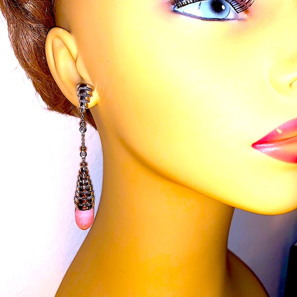 Xtra pics 18K Avakian Pink Opal & Onyx Earrings - Picture 9 of 16